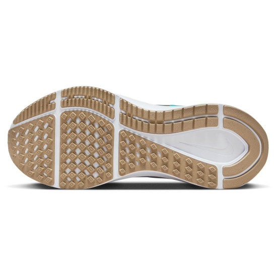 Nike Structure 25